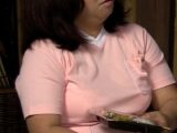 いつも手抜きなヘルパーさんに怒りの生チ○ポを挿入！手を抜く代わりにチ○ポ抜いてくれ！
